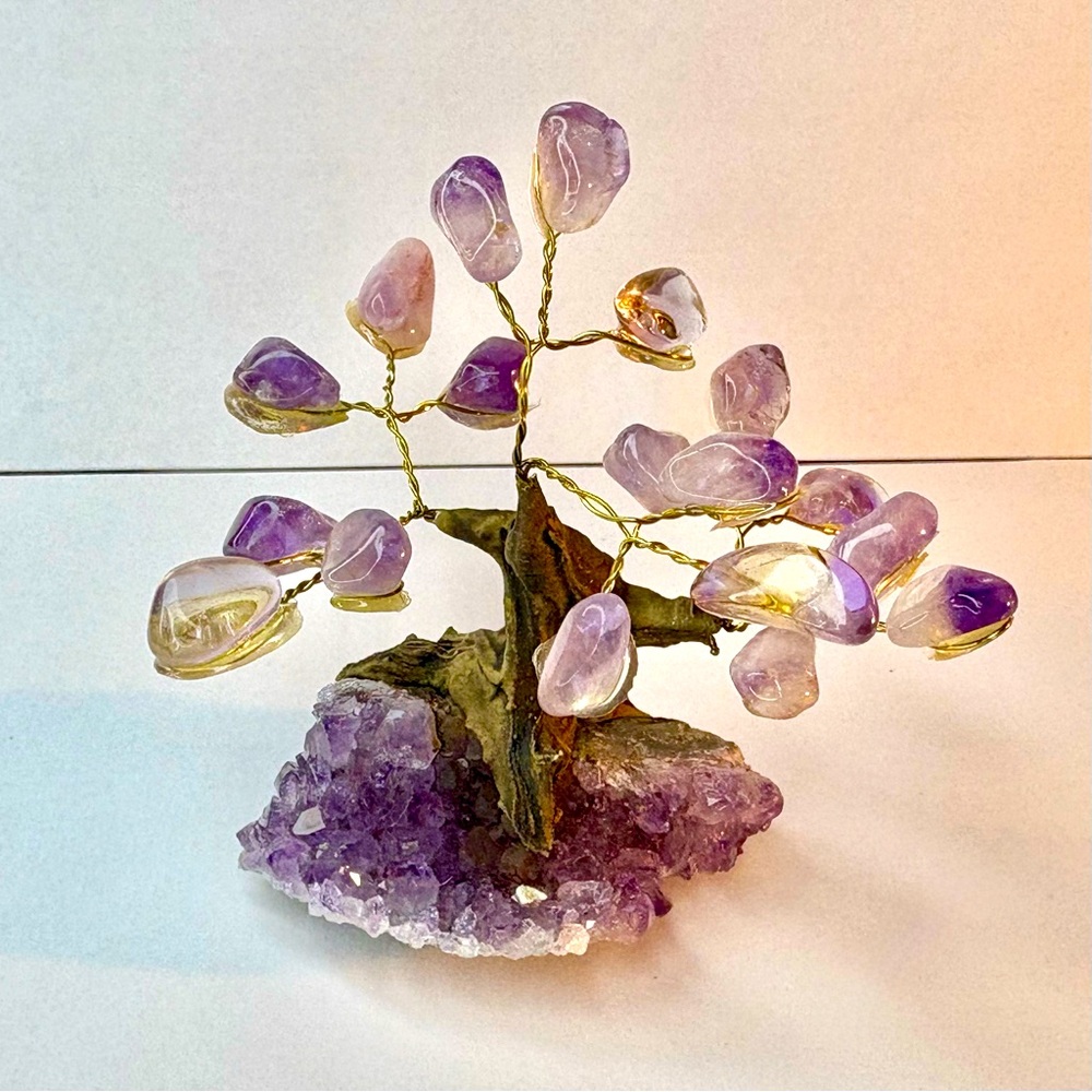 Tumbled Amethyst Gemstone Tree Crystals February Birthstone NWOT One of a Kind